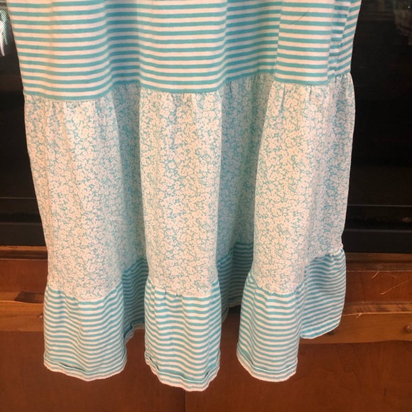 Girl’s dress - Picture 3 of 4